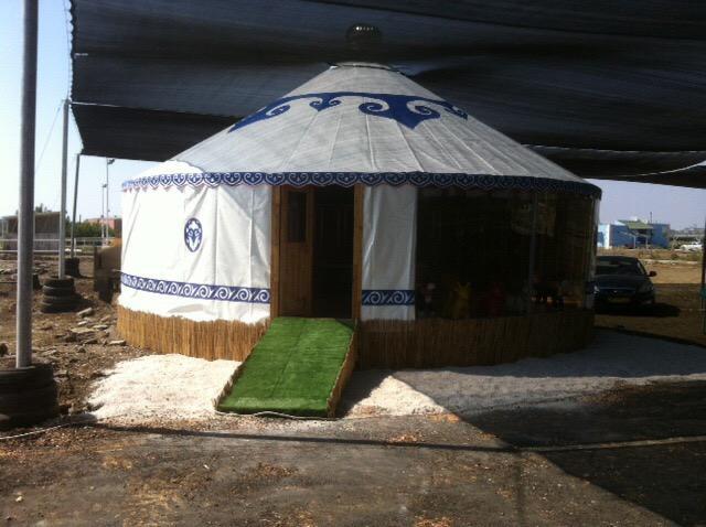 אוהל מונגולי